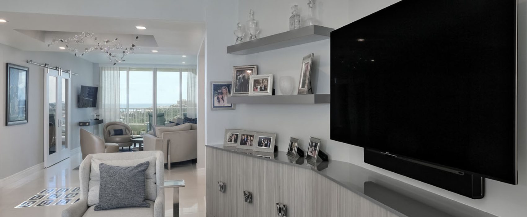 Intercoastal Chic-34 For online promotion only. Karen Panache Design Boca Raton interior designer. For print promotion credit 360 View Photography for the photography.